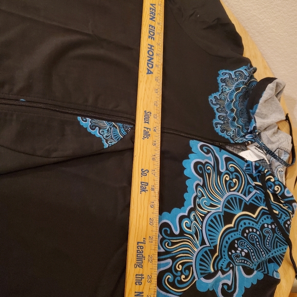 Metropolitan Black Blue Patterned Plus Size Lightweight Zip Hooded Jacket - Picture 8 of 13